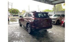 
										Toyota RAV4 2016 full									