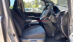 
										Toyota Noah 2017 full									