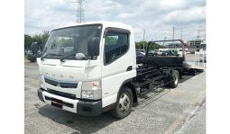 
										Mitsubishi Canter 2018 full									
