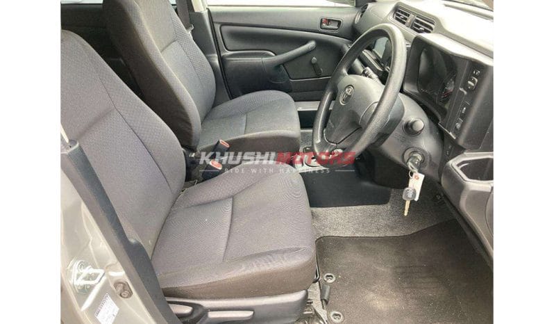 
								Toyota Probox 2019 full									