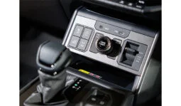 
										Toyota Hilux 4TREX 2.8 Overland 2025 full									